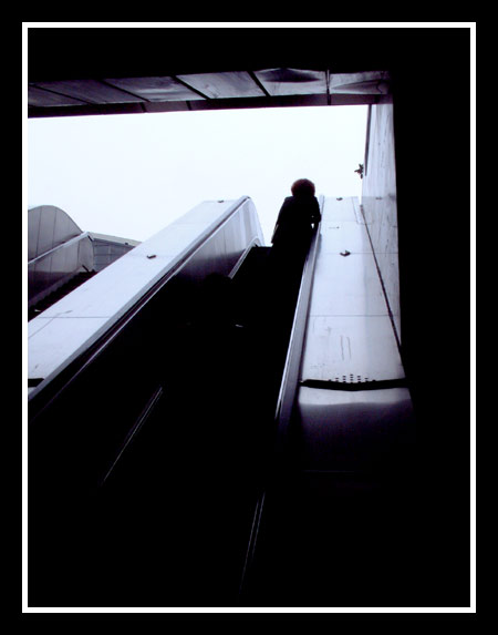 http://www.luneo.org/photos/03042003-01.jpg
